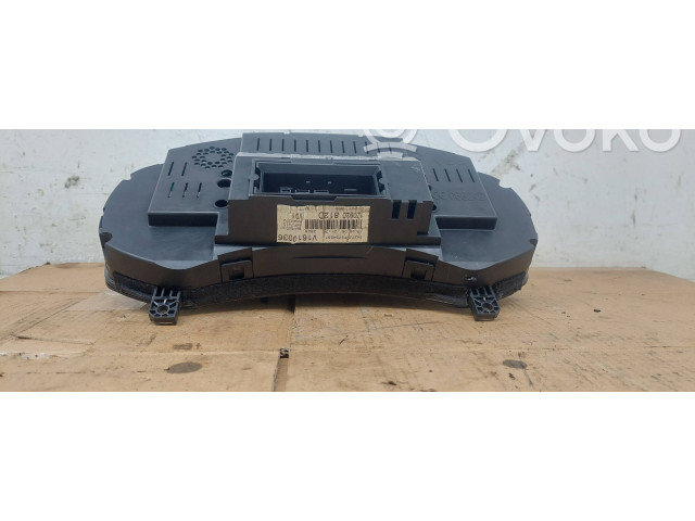 Панель приборов 1Z0920812D, V1610036   Skoda Octavia Mk2 (1Z)       