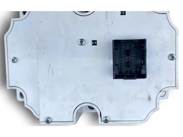 Блок комфорта A4619001600   Mercedes-Benz G W461 463   