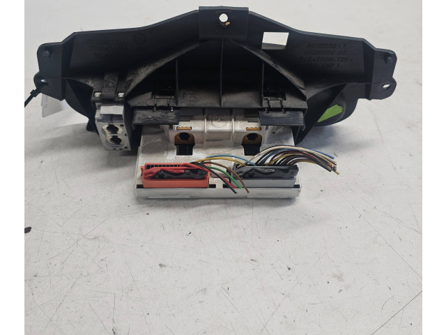 Дисплей    P8200028364A   Renault Scenic I