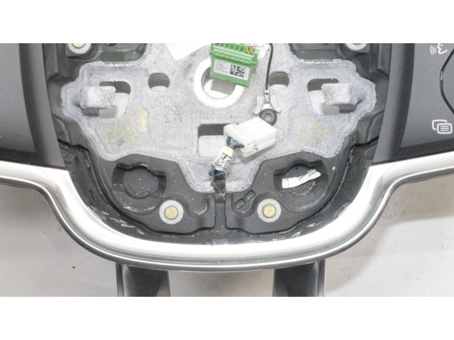 Руль Volvo XC40 - года 32366938