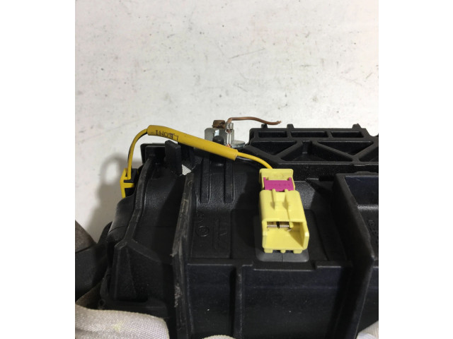 Подушка безопасности пассажира 1T0880204F   Volkswagen Caddy