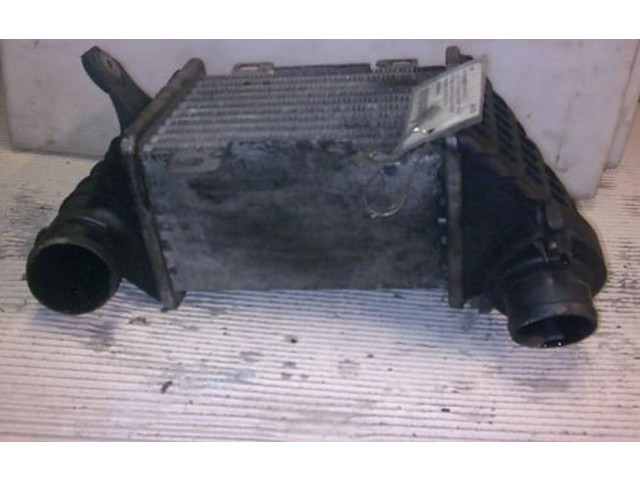 Интеркулер     Volkswagen Golf III 