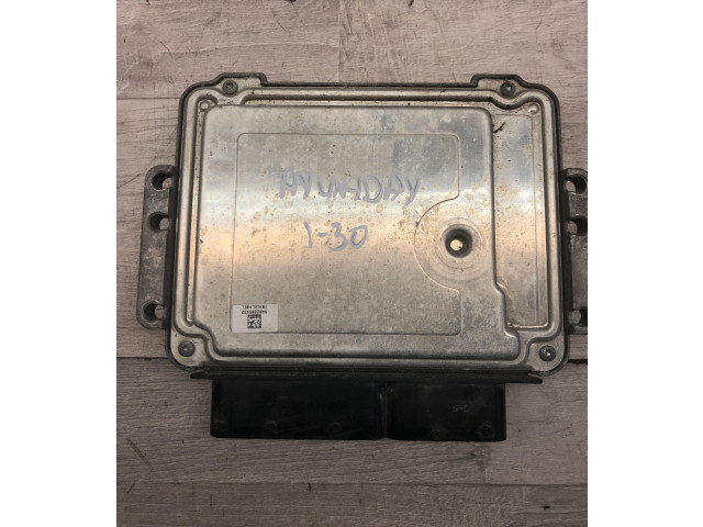 Блок управления двигателя 391132A300, 1039S39851 KIA Venga