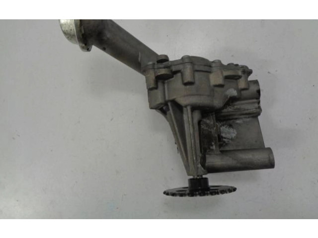 Масляный насос 150003395R Renault Clio IV