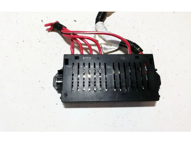 Блок предохранителей  9441776, 28mv91   Volvo XC90    