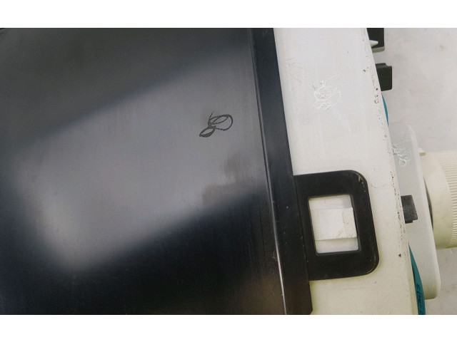 Pojistková skříňka Спидометр (приборный щиток) 46542543 Fiat Punto (176) 1999