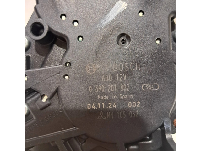 Моторчик заднего дворника MN105052, 0390201802 Mitsubishi Colt