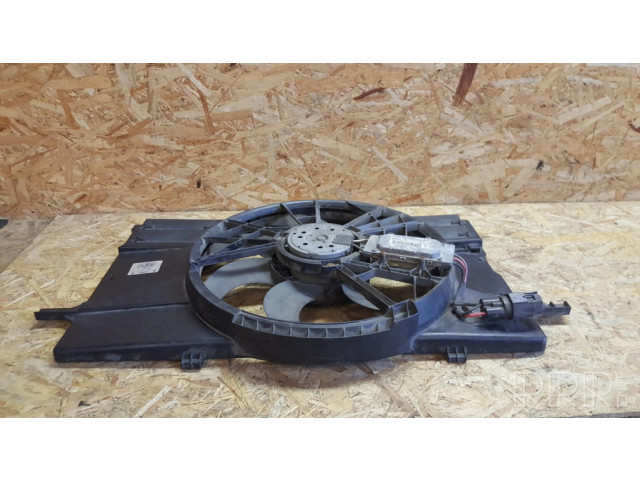 Вентилятор радиатора     3M518C607GC, 0130303929    Volvo V50 2.4