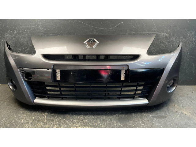 Передний бампер