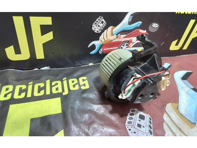 Вентилятор печки 576320300 Renault Clio II