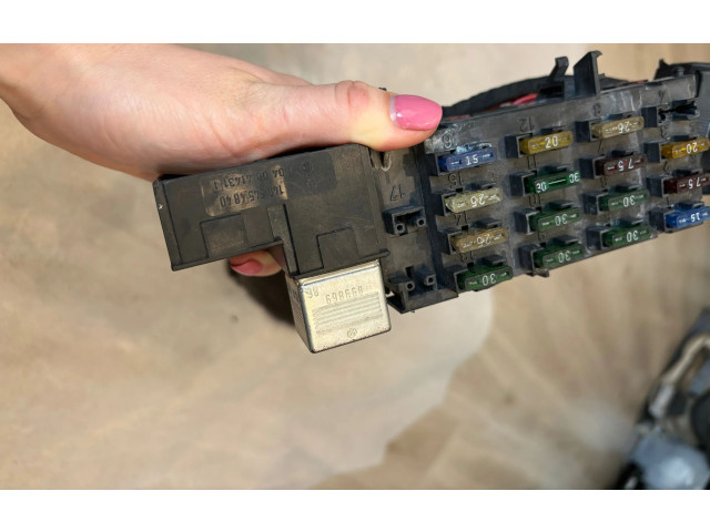 Pojistková skříňka 1405454840, A1405454840 Mercede-Benz S W140 1994