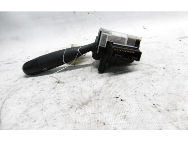 Ручка стеклоочистителей Daihatsu Terios