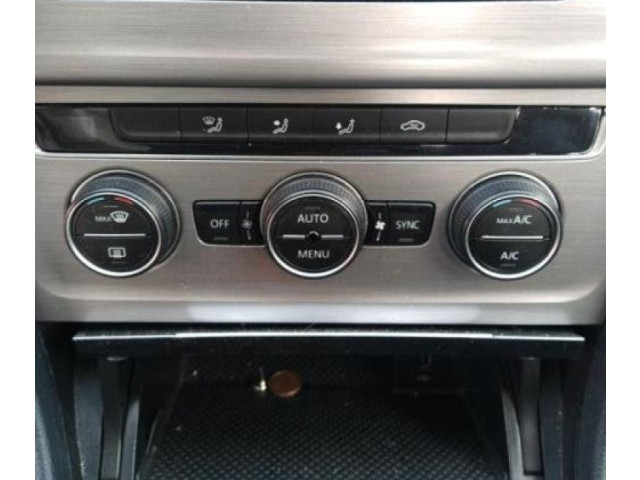 Моторчик заднего дворника Volkswagen Golf VII