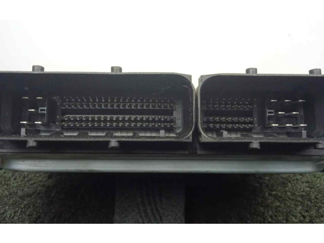 Блок управления    Subaru Forester SH