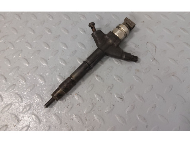 Vstřikovač 166005X00A Nissan Murano Z51