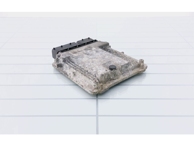 Блок управления двигателя 0281010737, 070906016B Volkswagen Phaeton