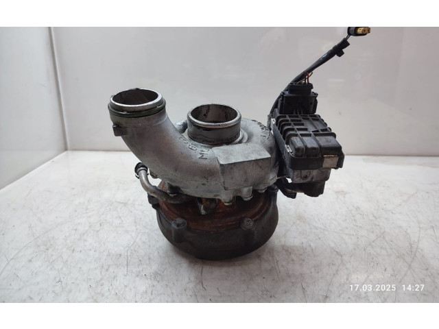 Turbodmychadlo Турбина Mercedes-Benz GL X166 OM642.826