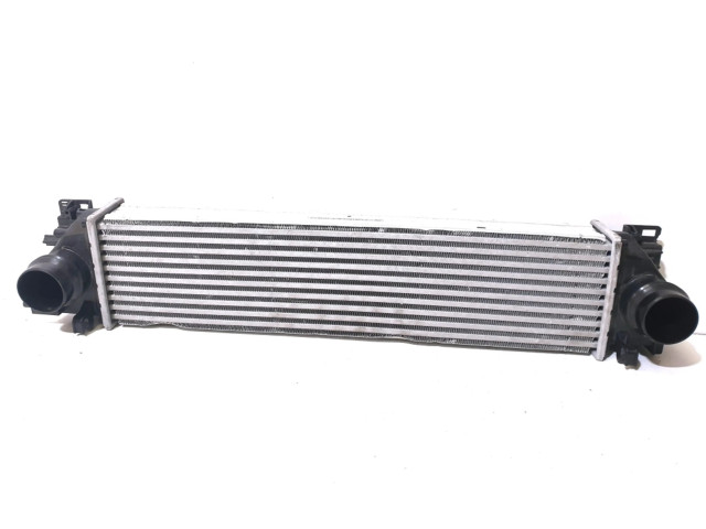 Интеркулер 31686408 Volvo XC40