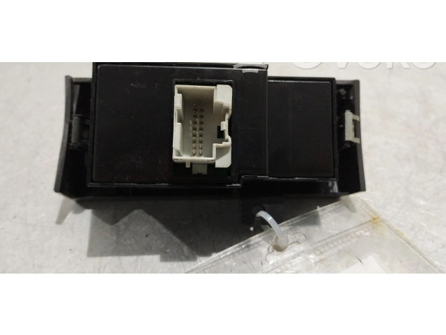 Зеркало электрическое Chevrolet Captiva - года