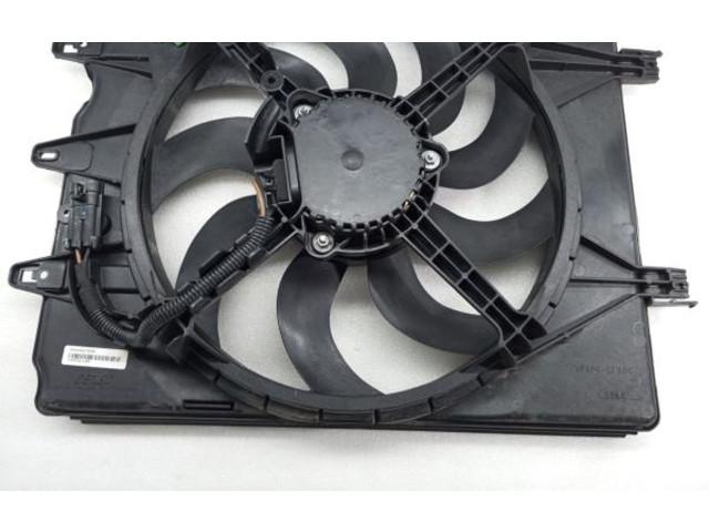 Вентилятор радиатора     8B0642400    Fiat 500L 