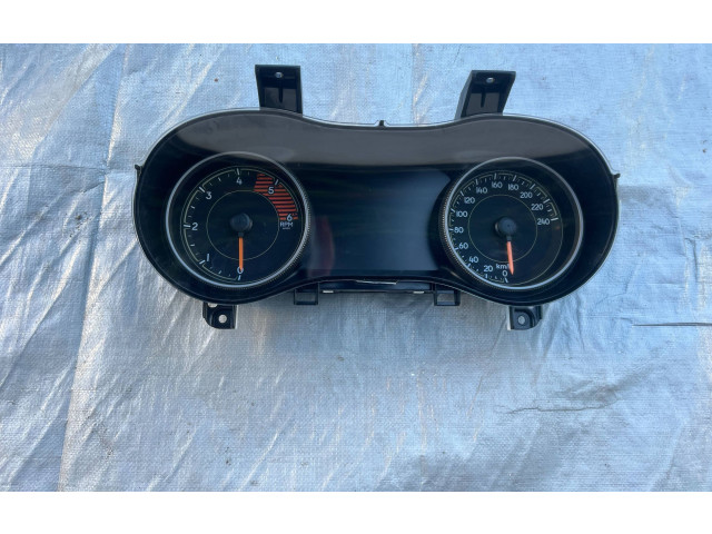 Панель приборов P68379589AD   Jeep Cherokee       