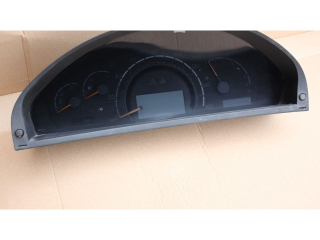 Přístrojová deska  Mercedes-Benz S W220 2000 2205401511, 360KM  