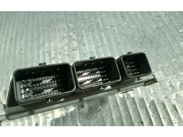 Блок управления двигателем Блок управления    Volvo C30