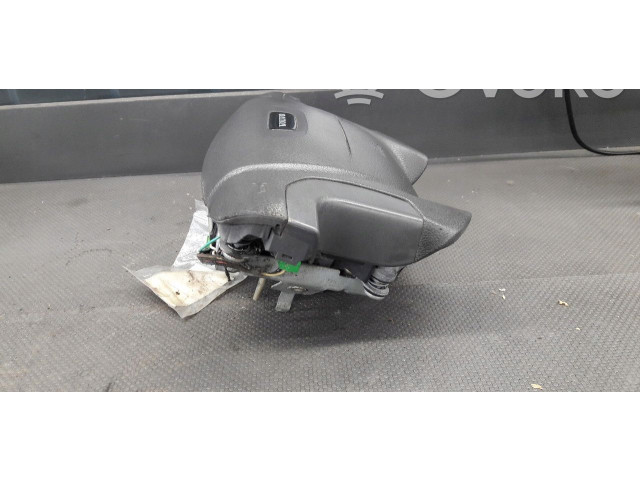 Подушка безопасности водителя 8626840 Volvo V70