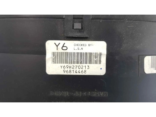 Přístrojová deska Chevrolet Aveo 2008 96814468