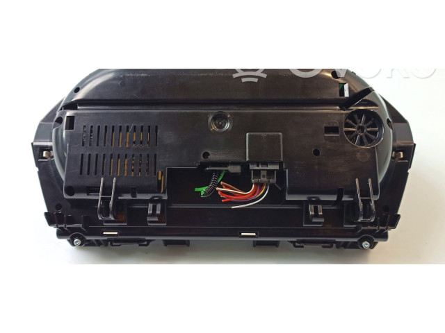 Přístrojová deska BMW 1 F20 F21 2014 023921, 9363221