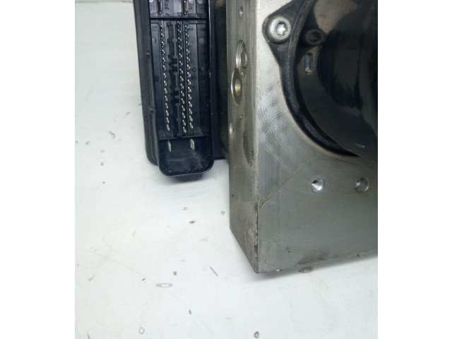 Jednotka ABS 7L0907379A, 7L0614111B Volkswagen Touareg I 2004