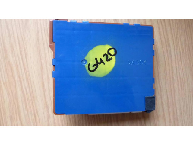 Блок управления климат-контролем 8865053111, G420 Lexus IS 220D-250-350