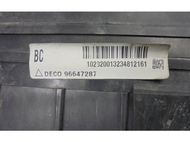 Блок предохранителей 96647287, 96647287 Chevrolet Epica