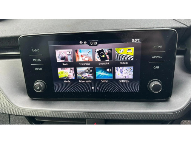 Дисплей    654035869K   Skoda Kamiq