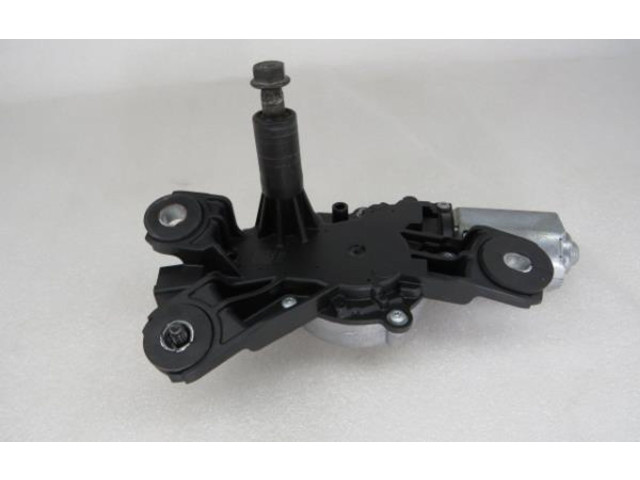 Моторчик заднего дворника 0390205055, 31457261 Volvo XC40