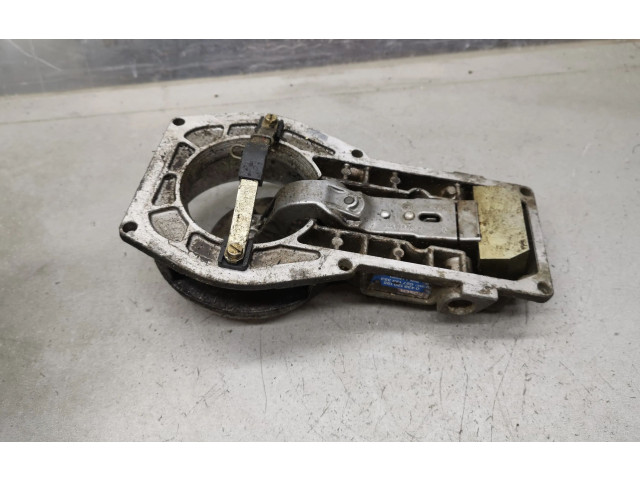 Топливная рампа 0438120195, 027133353 Volkswagen Golf II