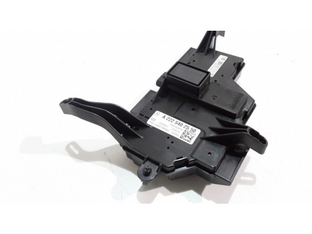 Pojistková skříňka A2225402550 Mercede-Benz S W222 2014