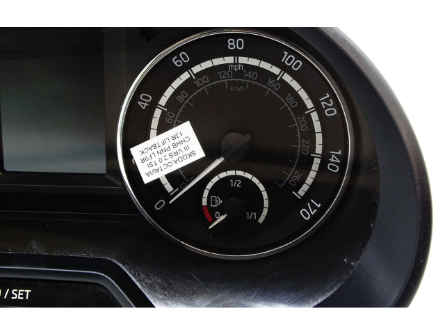Панель приборов 5E0920961C Skoda Octavia Mk3 (5E)
