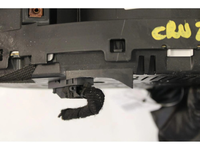 Přístrojová deska Chevrolet Cruze 2009