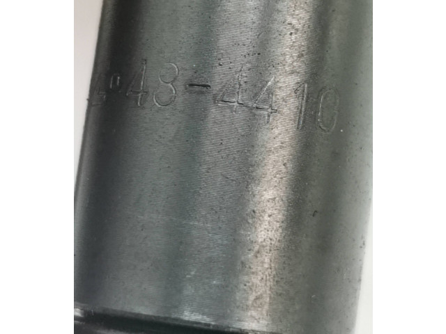 Vstřikovač 484410   Mitsubishi Pajero    4M41R 