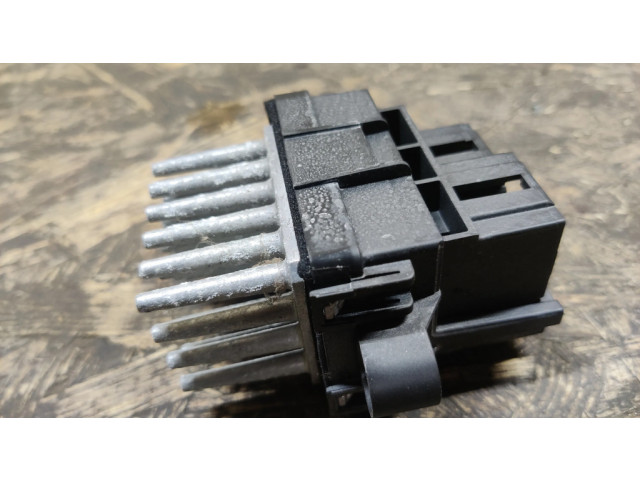 Реостат вентилятора печки