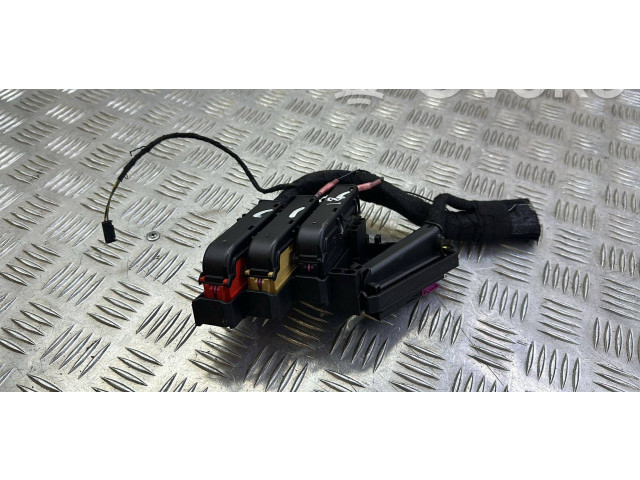   Pojistková skříňka 4E0906230   Audi Q7 4L 2014