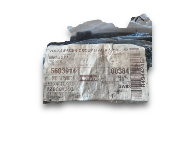 Блок комфорта 1Z9807393 Skoda Octavia Mk2 (1Z)