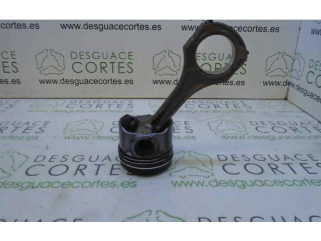 Píst 86L82 Mercedes-Benz ML W164