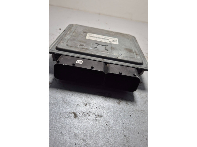 Блок управления двигателя 03F906070N, 03F906070R Skoda Fabia Mk2 (5J)