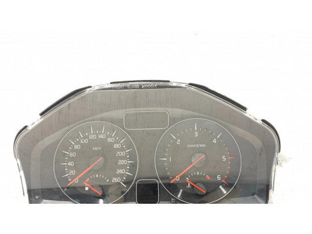 Панель приборов 31296229, 69199470T   Volvo V50       