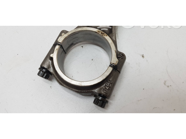 Поршень с шатуном 04bc Skoda Fabia Mk3 (NJ)