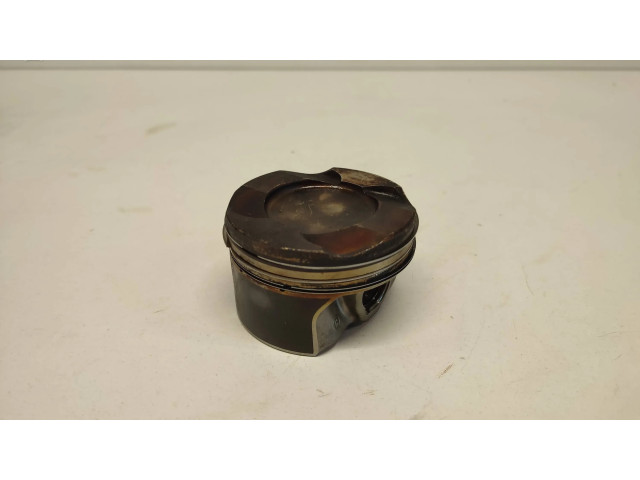 Píst 7846333, 6980708 BMW M3 F80