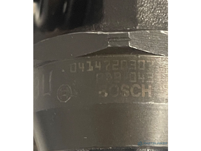 Форсунка 0414720307, 038130073BL Skoda Fabia Mk2 (5J)