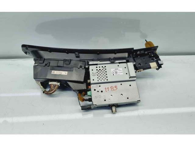 Дисплей    468200-8984   Mazda 3 II